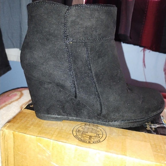 Shoes - Boot